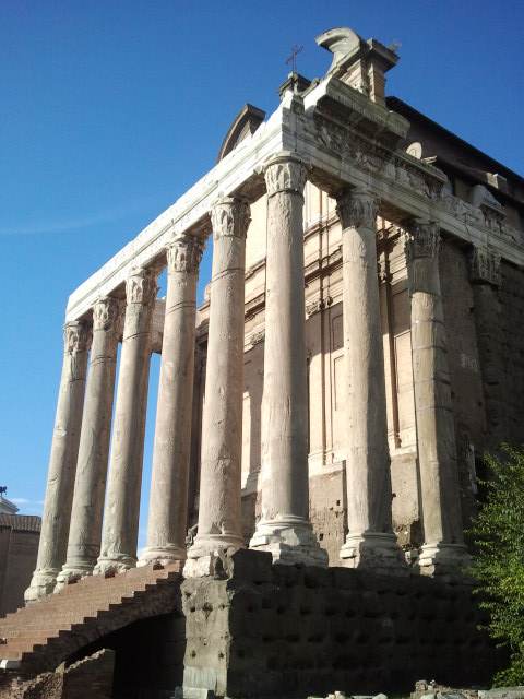 Building in old Rome